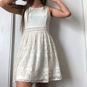 Forever 21 White Cream Creme Lace Dress